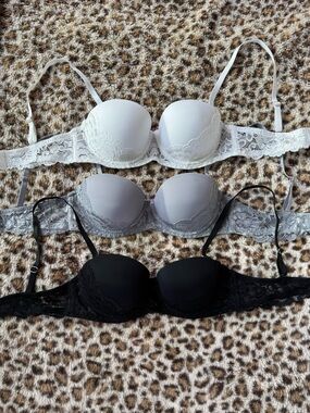 Everyday Lace Push-Up Bra - White, Gray, Black - sz 32B brand new
